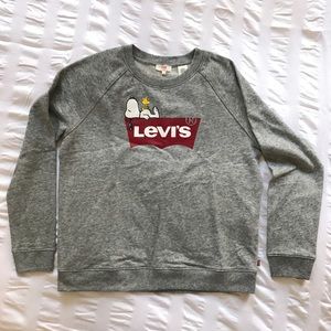 Levi's Tops - Levi’s Peanuts grey sweatshirt size small Levi's Tops - Levi’s Peanuts grey sweatshirt size small